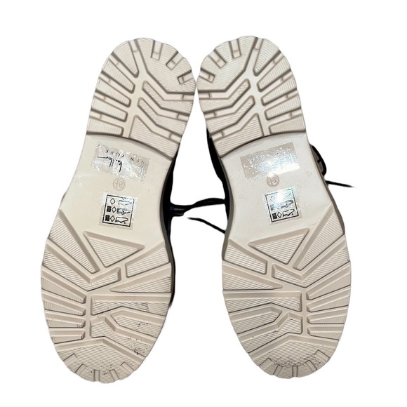 NEW Nicole Miller Faux Fur Cuff Wedge Boot Black - Picture 4 of 4